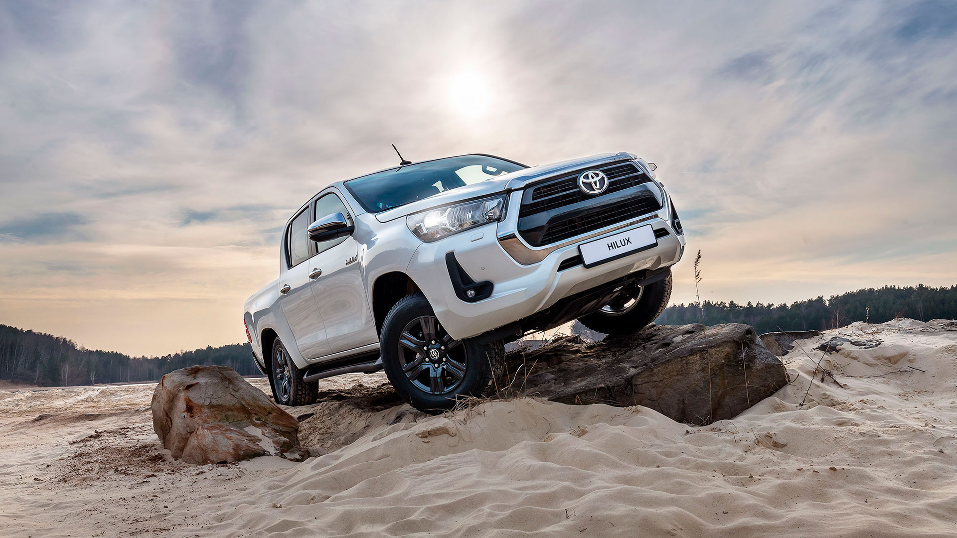 Toyota Hilux New